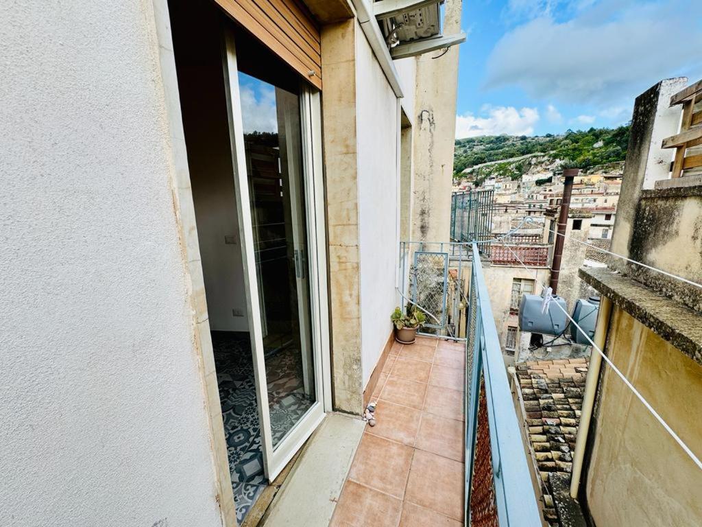 La Casa D'Ila Villa Modica Exterior photo