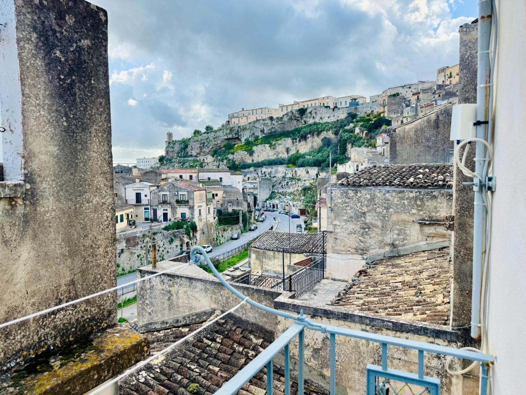La Casa D'Ila Villa Modica Exterior photo